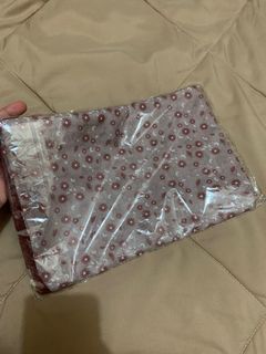 (Category: ) located in . Submitted by whiterose01 (Listing ID 1410625486, Image 1). Description: .