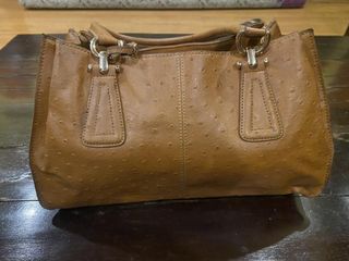 (Category: ) located in . Submitted by thriftstore.turtle (Listing ID 1410672024, Image 1). Description: .