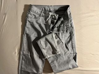 （分類：）位於 。 由 mightyshark-0373 提交（商品編號 1410615870，圖片 1）。簡介： 。
