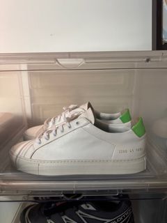 (Category: ) located in . Submitted by fashiontechwearspot (Listing ID 1410667243, Image 1). Description: .