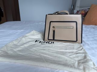 （分類：）位於 。 由 pebblesssss 提交（商品編號 1410620167，圖片 1）。簡介： 。