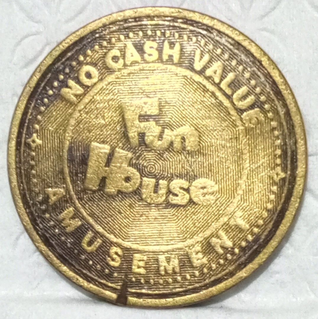 Fun House Token (Category: Currency) located in Quezon City. Submitted by jeandevera (Listing ID 1410655843, Image 2). Description: .