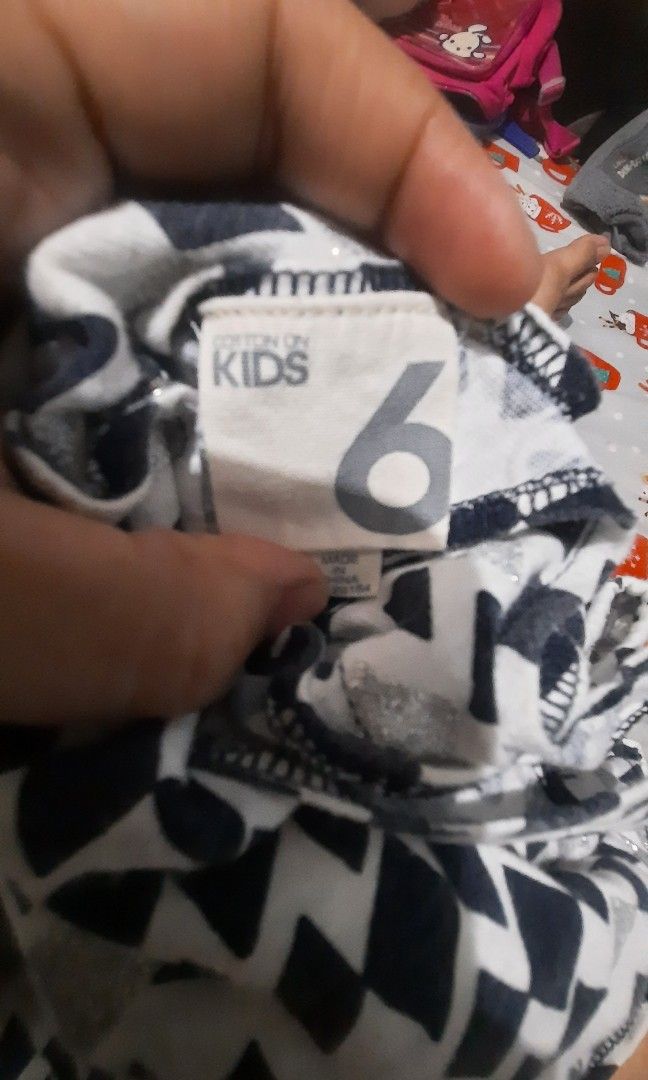 Geometric Pattern Romper - Size 6 Cotton On (Category: Dresses) located in Caloocan City. Submitted by maxineshop (Listing ID 1410648912, Image 3). Description: guc size: 4 to 6yrs .