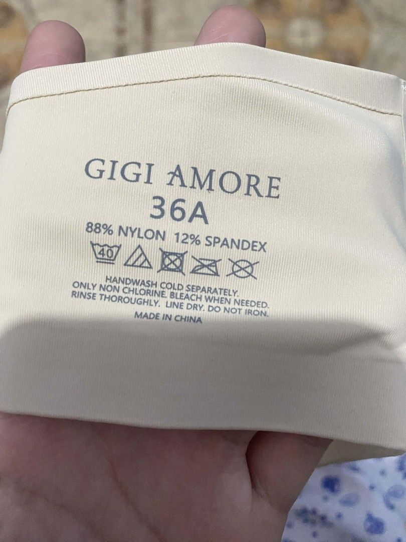 (FREE SF) Gigi Amore Strapless Bra (Category: Undergarments & Loungewear) located in Batangas. Submitted by dev.y (Listing ID 1410646663, Image 3). Description: Brand new and never been used (doesnt have the tag anymore). Selling my Gigi Amore Strapless bra. This is seamless and can remove the straps or wear with straps. Size: 36A rfs: my tita bought the wrong size for me free sf if getting it for ₱300 .