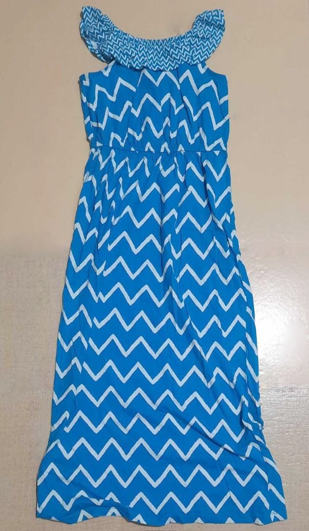 Gymboree Chevron Maxi Dress (Category: Babies & Kids Fashion) located in Manila. Submitted by summerd (Listing ID 1410635943, Image 3). Description: Gymboree Maxi Dress Approx fits 8-13 years old. My daughter used it for like 2x only (see posted photo) Lovely and premium quality! :) - Eye-catching blue and white chevron pattern - Comfortable elastic waist - Perfect for casual wear or summer events - Made in Bangladesh Size: 10 on tag * DELIVERY/S