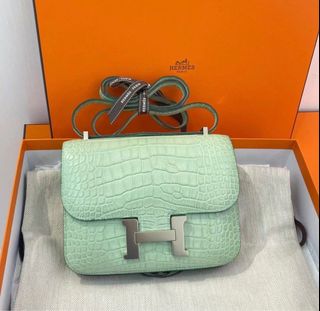 （分類：）位於 。 由 gofungg 提交（商品編號 1410642510，圖片 1）。簡介： 。