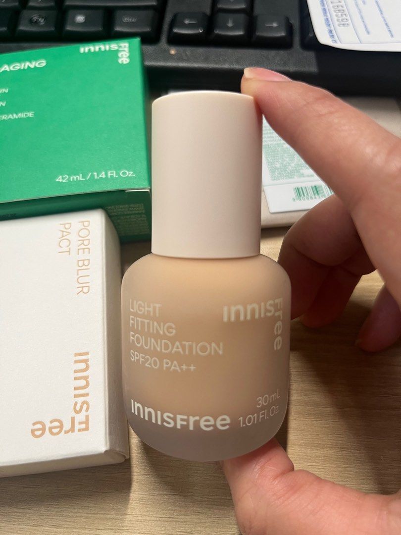 Innisfree Light Fitting Foundation SPF20 PA++ (Category: Makeup) located in Pasay City. Submitted by sethsummer (Listing ID 1410646682, Image 1). Description: - Innisfree Light Fitting Foundation - SPF20 PA++ - 30ml bottle - New and sealed - Original packaging - Expiration date: 20280429 - RFS: Extra - Original Price: P1,490 - Selling price: P999, fix - this is for light skin tone .