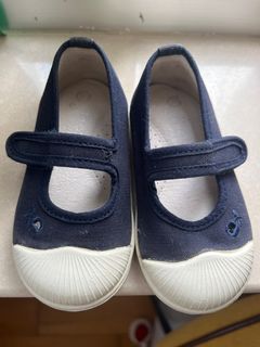 （分類：）位於 。 由 cara84 提交（商品編號 1410556860，圖片 1）。簡介： 。