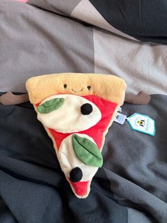 (Category: ) located in . Submitted by soyacoffeeeee (Listing ID 1410603465, Image 1). Description: .