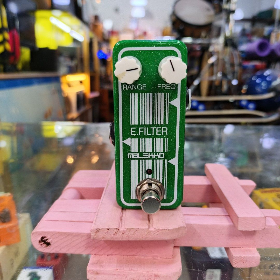 Malekko e.filter Bass Pedal Guitar, Hobbies & Toys, Music & Media ...