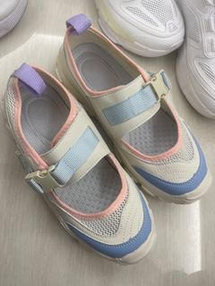 （分類：）位於 。 由 CharlesnCharlie 提交（商品編號 1410662481，圖片 1）。簡介： 。