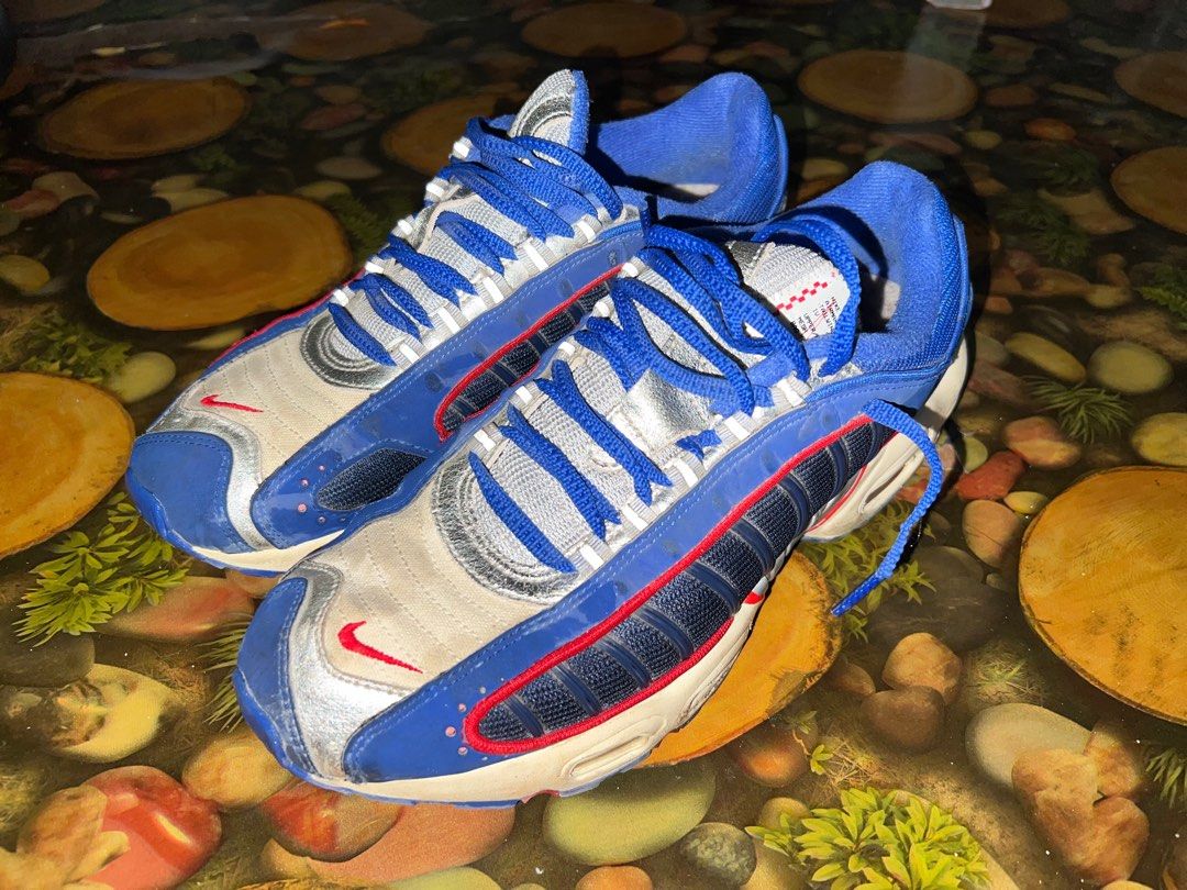 Nike air max tailwind MX (Category: Sneakers) located in Manila. Submitted by jumpeeni_17 (Listing ID 1410642696, Image 1). Description: .