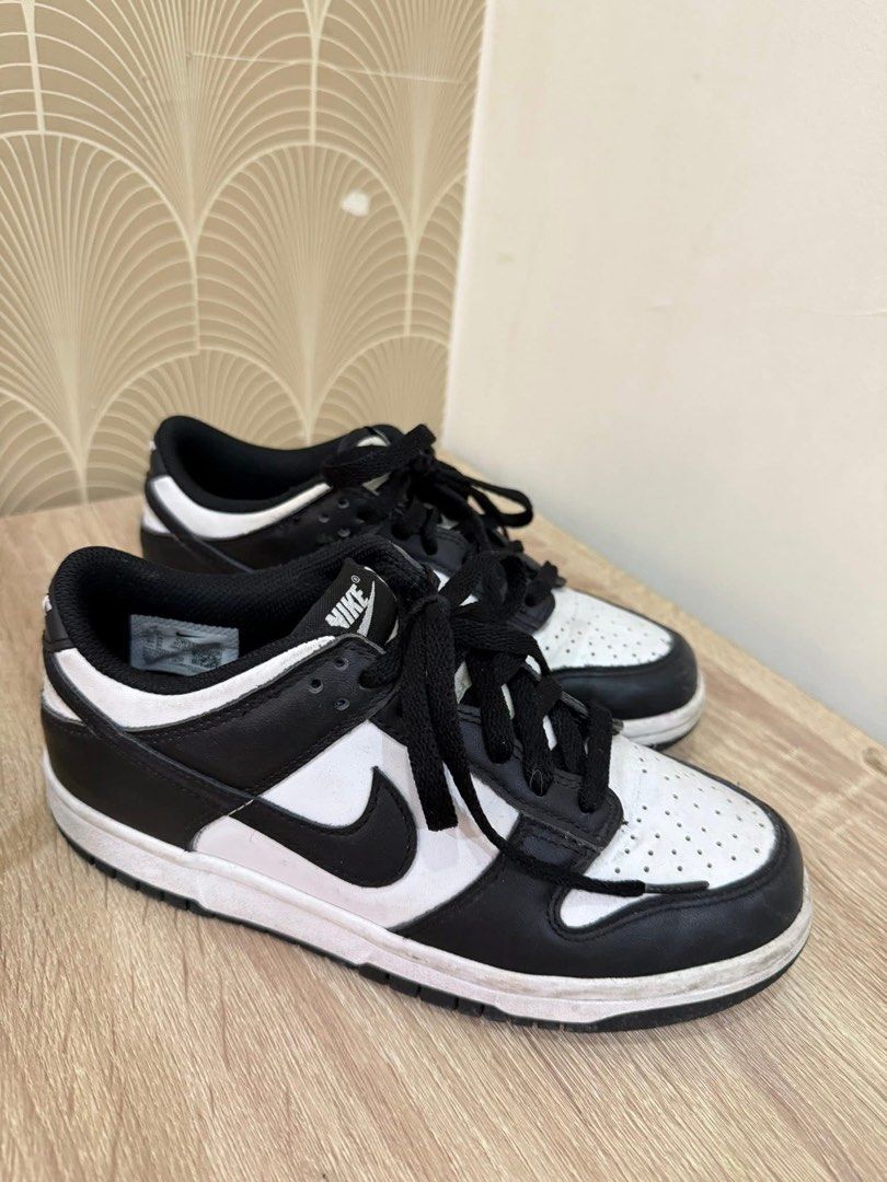 Nike Dunk Low PANDA 38 (Category: Sneakers) located in Angono. Submitted by declutterWithKaye (Listing ID 1410697313, Image 1). Description: - Nike Dunk Low panda - Size: US 5.5Y, EUR 38, CM 24 May maliit na pen mark Maiit na sa anak ko.