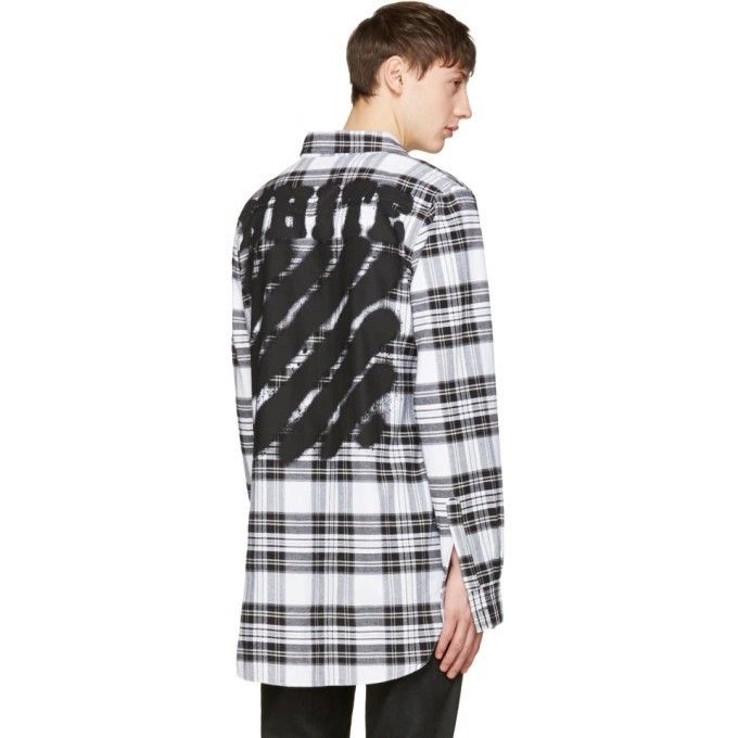 Off-White White Check Diagonal Spray Shirt (Category: Tshirts & Polo Shirts ) located in Bacolod City. Submitted by freshstuff13 (Listing ID 1410554183, Image 1). Description: Off-White White Check Diagonal Spray Shirt Excellent XXS on tag 29 back 31 x near 20 inches -1500 Add shipping fee outside Bacolod City DM if interested 📩.
