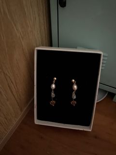 （分類：）位於 。 由 snowylittlecorner 提交（商品編號 1410554944，圖片 1）。簡介： 。