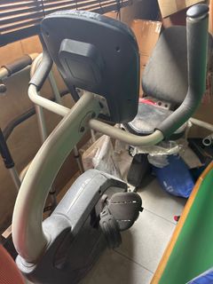 (Category: ) located in . Submitted by jayz75 (Listing ID 1410631368, Image 1). Description: .