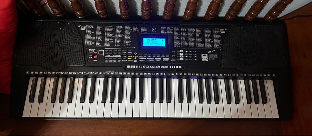 RJ Maestro Keyboard 61 keys (Category: Musical Instruments) located in Valenzuela. Submitted by kaelstoypalace (Listing ID 1410673574, Image 1). Description: Comes with a free stand worth 1k Still in prestine condition Rfs: my sons doesn’t want to continue his piano lessons.
