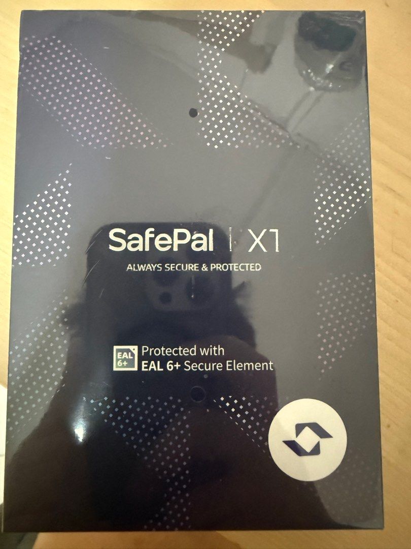 SafePal X1 Hardware Wallet - Brand New, Mobile Phones & Gadgets, Other  Gadgets on Carousell