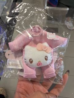 （分類：）位於 。 由 junennnw 提交（商品編號 1410608138，圖片 1）。簡介： 。