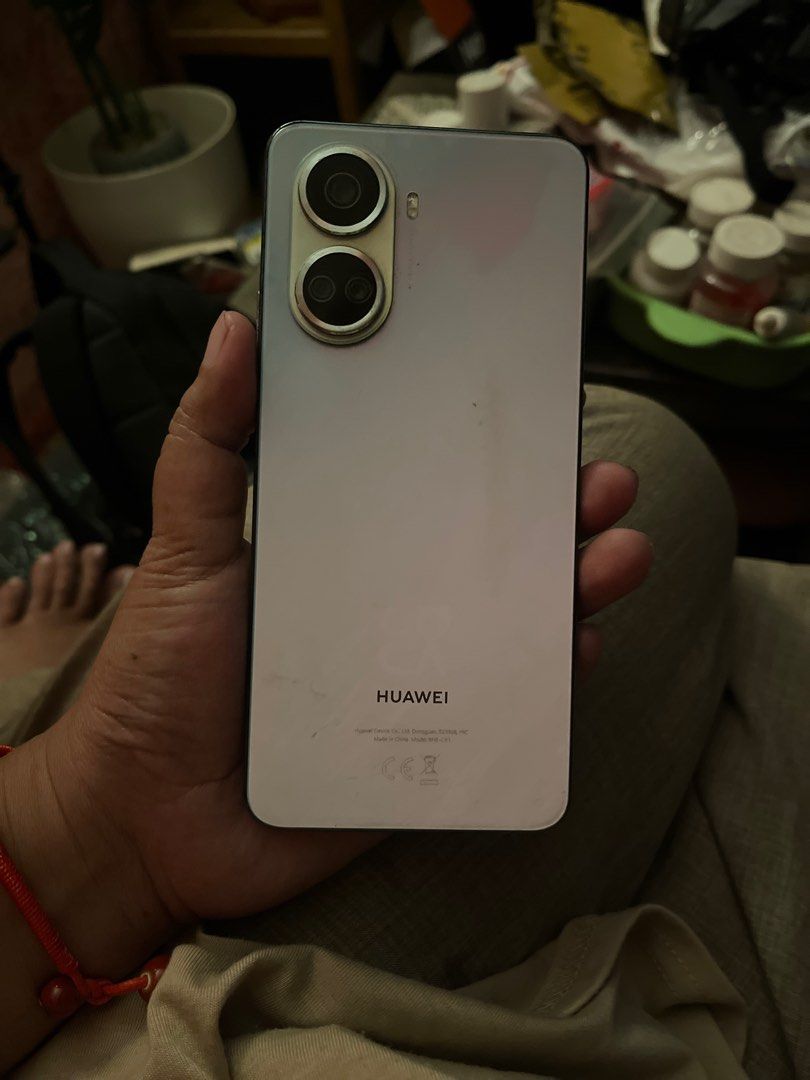 HUAWEI nova 10 SE /DUAL SIM “ PLEASE THE DISCRIPTION before Messaging me” (Category: Huawei) located in Mandaluyong City. Submitted by roszyl1985 (Listing ID 1410556277, Image 1). Description: Paunahan po ito wala ako balak ibenta ito pero due to unforeseen circumstances i have too. NO Physical or LIQUID damage maayos at walang ang scratches ang screen mas makinis pa screen nyan sa mukha ko Sa mga magtatnong this doesn’t have external memory card