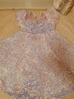 （分類：）位於 。 由 Cristal29 提交（商品編號 1410651725，圖片 1）。簡介： 。