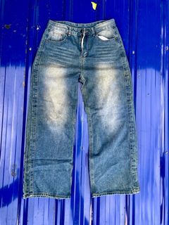 (Category: ) located in . Submitted by nangthrithriftlang (Listing ID 1410619122, Image 1). Description: .