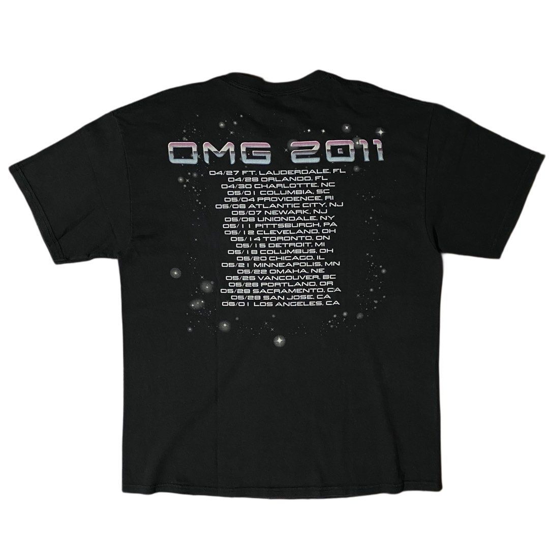 2011 Usher OMG Tour Tee Shirt L (Category: Tshirts & Polo Shirts ) located in San Fernando. Submitted by chlyddddd (Listing ID 1407429372, Image 2). Description: 2011 Usher OMG Tour Large on Hanes Heavyweight Tag Width - 21" Length - 28" Needs Wash Location: San Fernando, Pampanga MOP: GCash / Maya MOD: J&T.