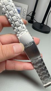 （分類：）位於 。 由 aristo_watch 提交（商品編號 1407481578，圖片 1）。簡介： 。