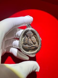 （分類：）位於 。 由 jackabuddha 提交（商品編號 1407500957，圖片 1）。簡介： 。