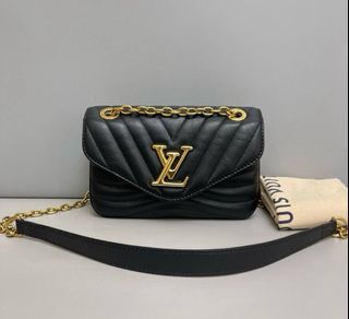 (Category: ) located in . Submitted by millenlavish_outlet (Listing ID 1407470862, Image 1). Description: .