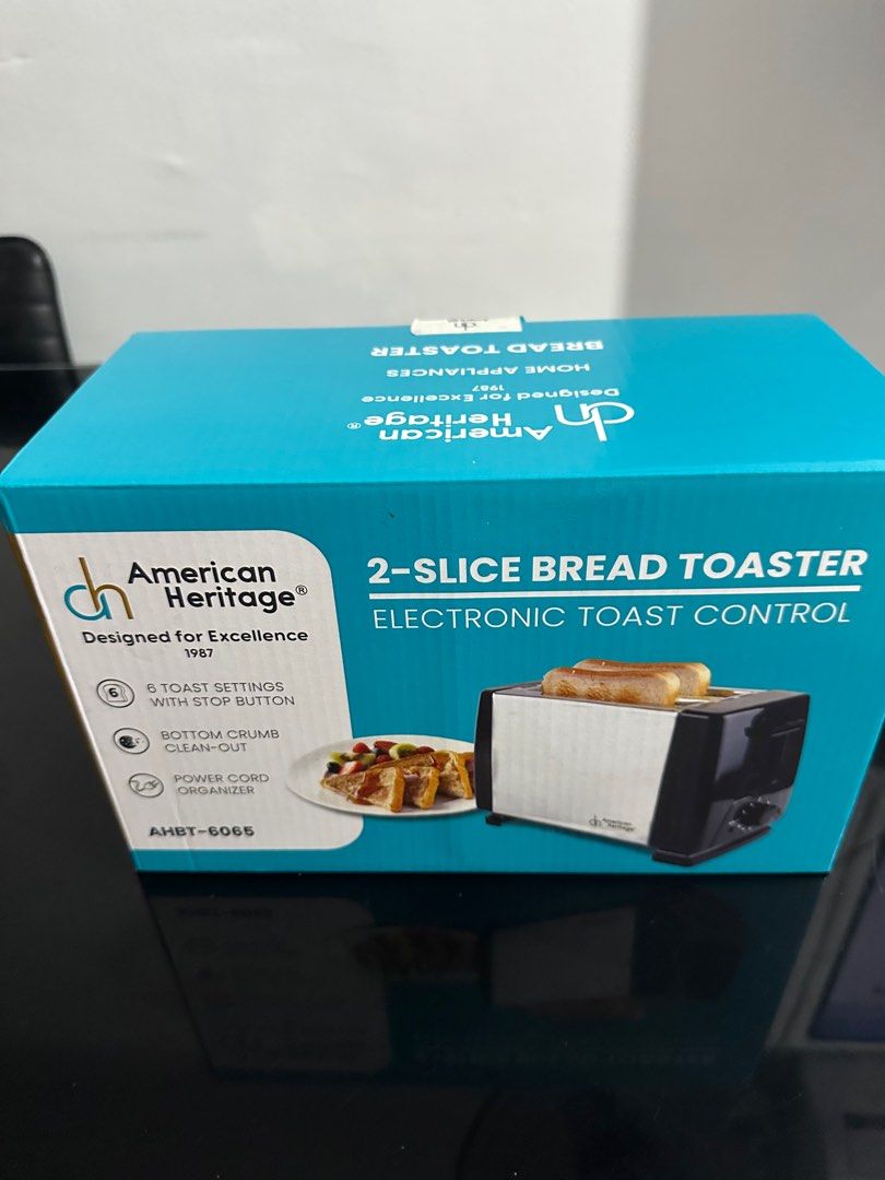 American heritage bread toaster (Category: Ovens & Toasters) located in Cavite. Submitted by cyclothing (Listing ID 1407490788, Image 2). Description: Hindi pa nagagamit. Pick up only imus cavite loc.