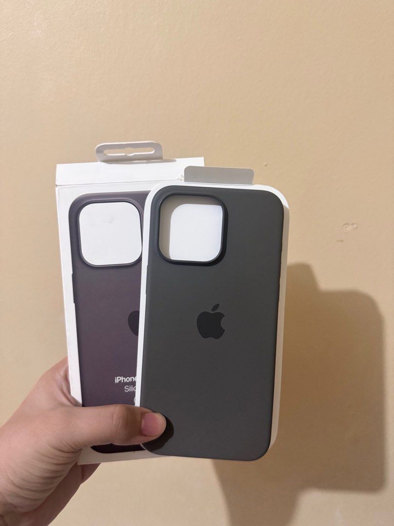 Apple Silicone Case in Clay (ip15promax) (Category: Cases & Sleeves) located in Muntinlupa City. Submitted by hannahbeeee (Listing ID 1407556544, Image 1). Description: .
