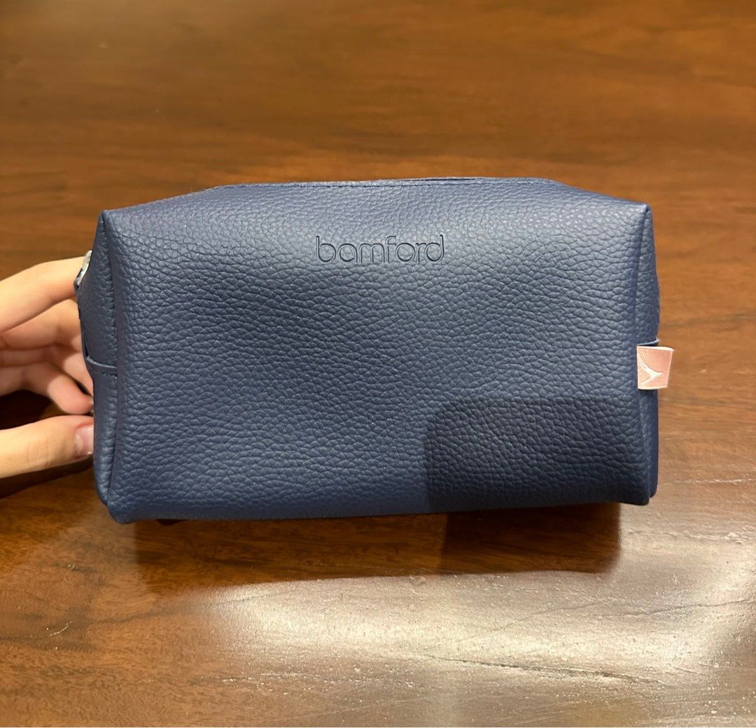 BAMFORD & CATHAY PACIFIC cosmetic bag (Category: Luxury Bags & Wallets) located in Quezon City. Submitted by sofiasellsstuff (Listing ID 1407500651, Image 1). Description: given for free in cathay pacific business class .