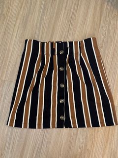 (Category: ) located in . Submitted by shewhosells_ (Listing ID 1407428382, Image 1). Description: .