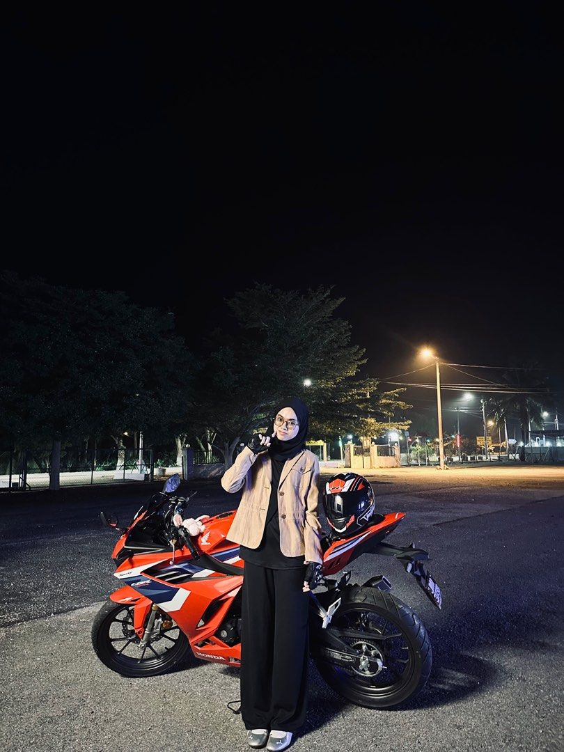 BLAZER JACKET (Category: Other Tops) located in Semerah. Submitted by naufawrah (Listing ID 1407433362, Image 3). Description: FIT S TO M.