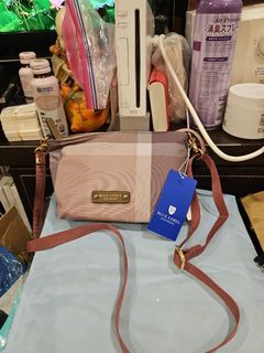 （分類：）位於 。 由 chnnhc 提交（商品編號 1407535684，圖片 1）。簡介： 。