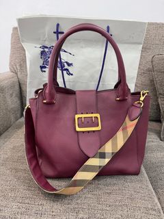 (Kategori: ) berada di . Dikirim oleh sharastuff (ID iklan 1407435117, Gambar 1). Deskripsi: .
