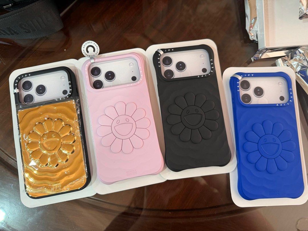 CASETiFY 村上隆終極隱藏版金色17 pro max, 手提電話, 電話及其他裝置