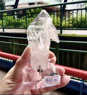 (Category: ) located in . Submitted by pnlartcrystals (Listing ID 1407444632, Image 1). Description: .