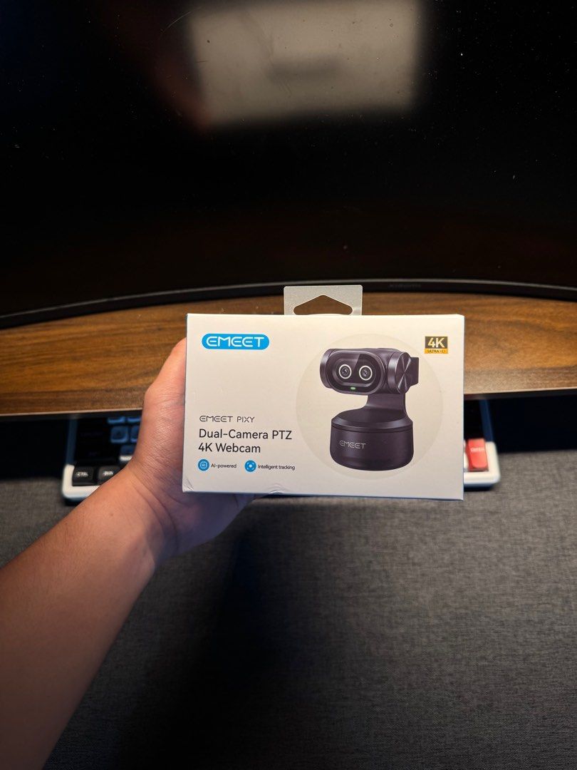Emeet 4k webcam (Category: Webcams) located in Bacolod City. Submitted by BWMCAROUSEL (Listing ID 1407446912, Image 1). Description: Brandnew Opened just for unboxing review.