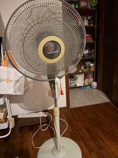 (Category: ) located in . Submitted by boldhorse_7ef538 (Listing ID 1407379480, Image 1). Description: .