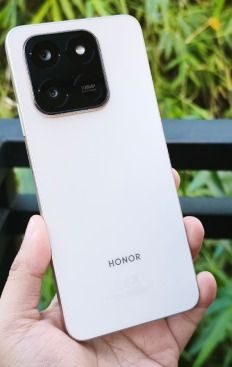 Honor X7d – Velvet Black | Elevate Your Everyday (Category: Android Others) located in Manila. Submitted by julietco (Listing ID 1407525710, Image 3). Description: https://www.honor.com/ph/phones/honor-x7d/spec/ Honor X7d – Velvet Black | Elevate Your Everyday Power. Style. Intelligence. ✅ Next-Level Performance Powered by Qualcomm Snapdragon 685 for smooth multitasking and gaming. 16GB RAM (8GB + 8GB Turbo) + 512GB storage – space and speed you 
