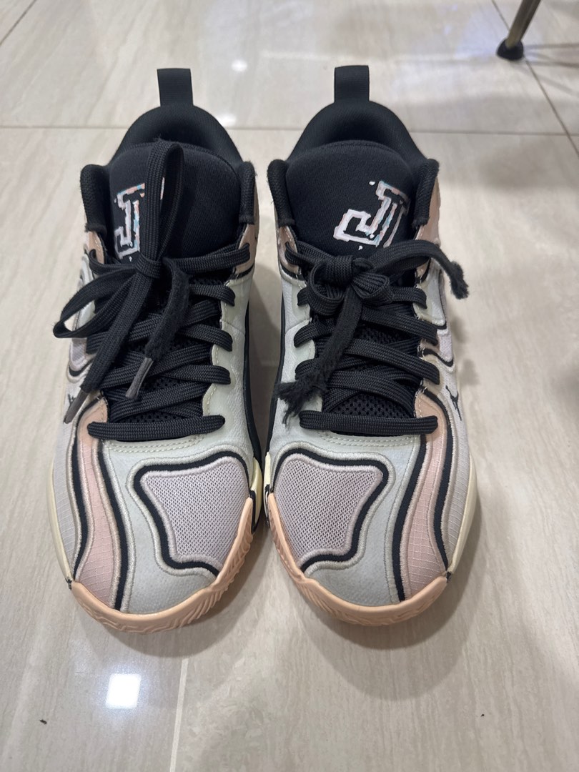Jayson Tatums 3 Basketball Shoes, Men's Fashion, Footwear, Sneakers on ...