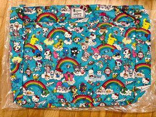 (Category: ) located in . Submitted by treasure_loft (Listing ID 1407525013, Image 1). Description: .