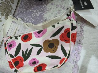 (Category: ) located in . Submitted by nikki_sg (Listing ID 1407528367, Image 1). Description: .