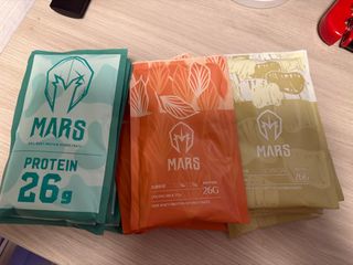（分類：）位於 。 由 orangealmond 提交（商品編號 1407506585，圖片 1）。簡介： 。