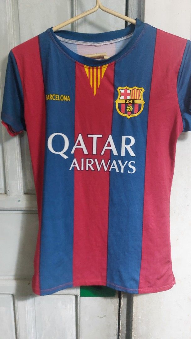 Messi drifit (Category: Activewear) located in San Juan City. Submitted by 1clickpick (Listing ID 1407512241, Image 1). Description: dimes on pics cut tag.