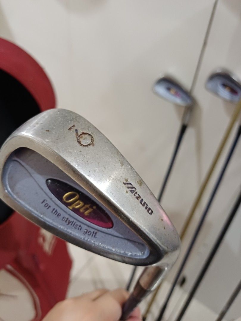 Mizuno Opti Golf Clubs Set (Category: Golf) located in Paranaque City. Submitted by potatoiceblended (Listing ID 1407536955, Image 2). Description: - 379 each - Includes a putter, Mizuno Opti irons, and a Gary Player -Tech Metal driver - Variety of clubs for different shots - Well-maintained condition - Ideal for beginners and experienced golfers.