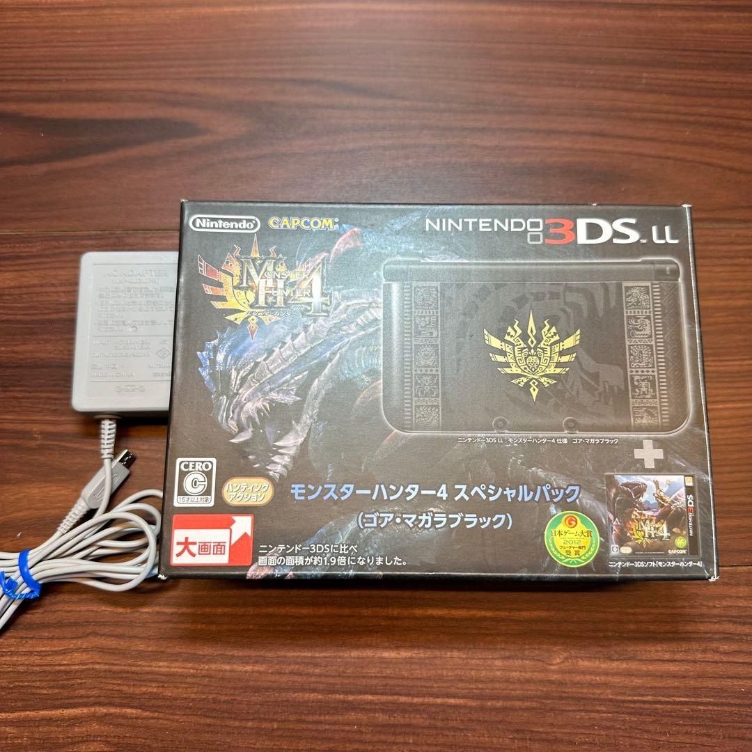 Nintendo 3DSLL Monster Hunter 4 Special Pack (Category: Nintendo) located in Manila. Submitted by japan_treasure (Listing ID 1407386454, Image 1). Description: Upon inspection, there is some slight wear around the buttons, but otherwise it is in very good condition. There are no noticeable scratches or signs of use. It is almost unused. Comes with box, instruction manual, charger, software and stylus. Operation has been confirmed..