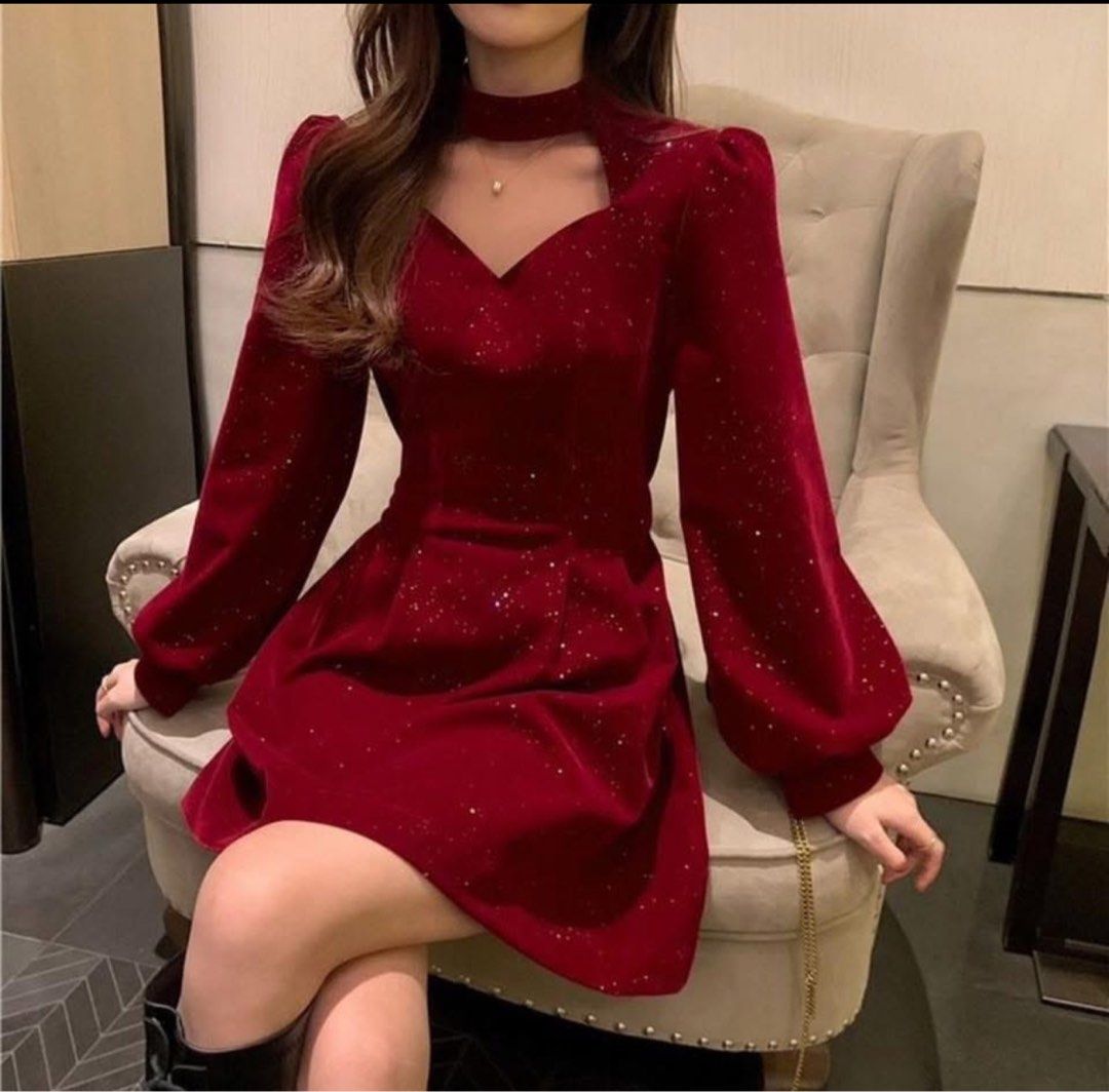 Red Velvet Mini Dress (Category: Dresses) located in Manila. Submitted by biesis08 (Listing ID 1407481287, Image 1). Description: - Red velvet mini dress - Unique choker neckline - Long sleeves with slight puff shoulders - Fitted bodice and flared skirt - Embellished with subtle sparkling details - Ideal for special occasions.